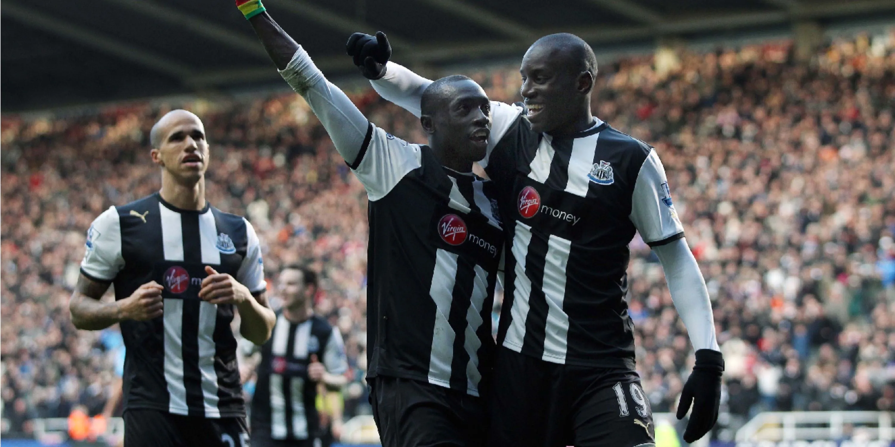 Alexander Isak, Demba Ba và Papiss Cisse trong màu áo Newcastle United