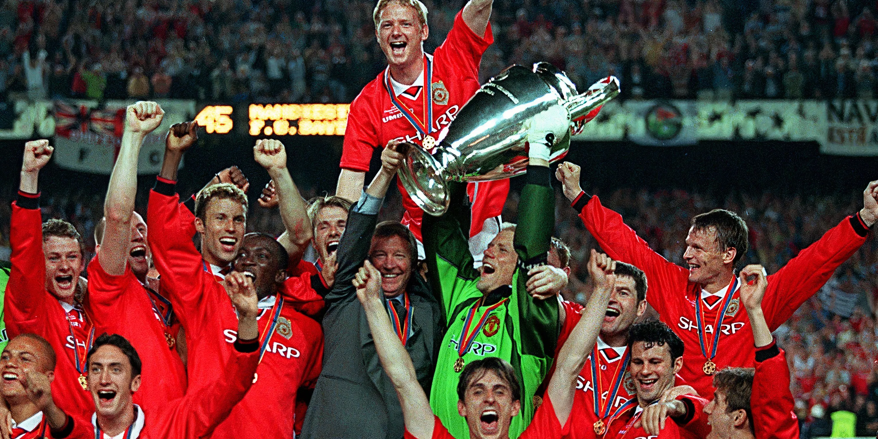 Đội hình huyền thoại Manchester United mùa giải 1998-1999 giành cú ăn ba lịch sử