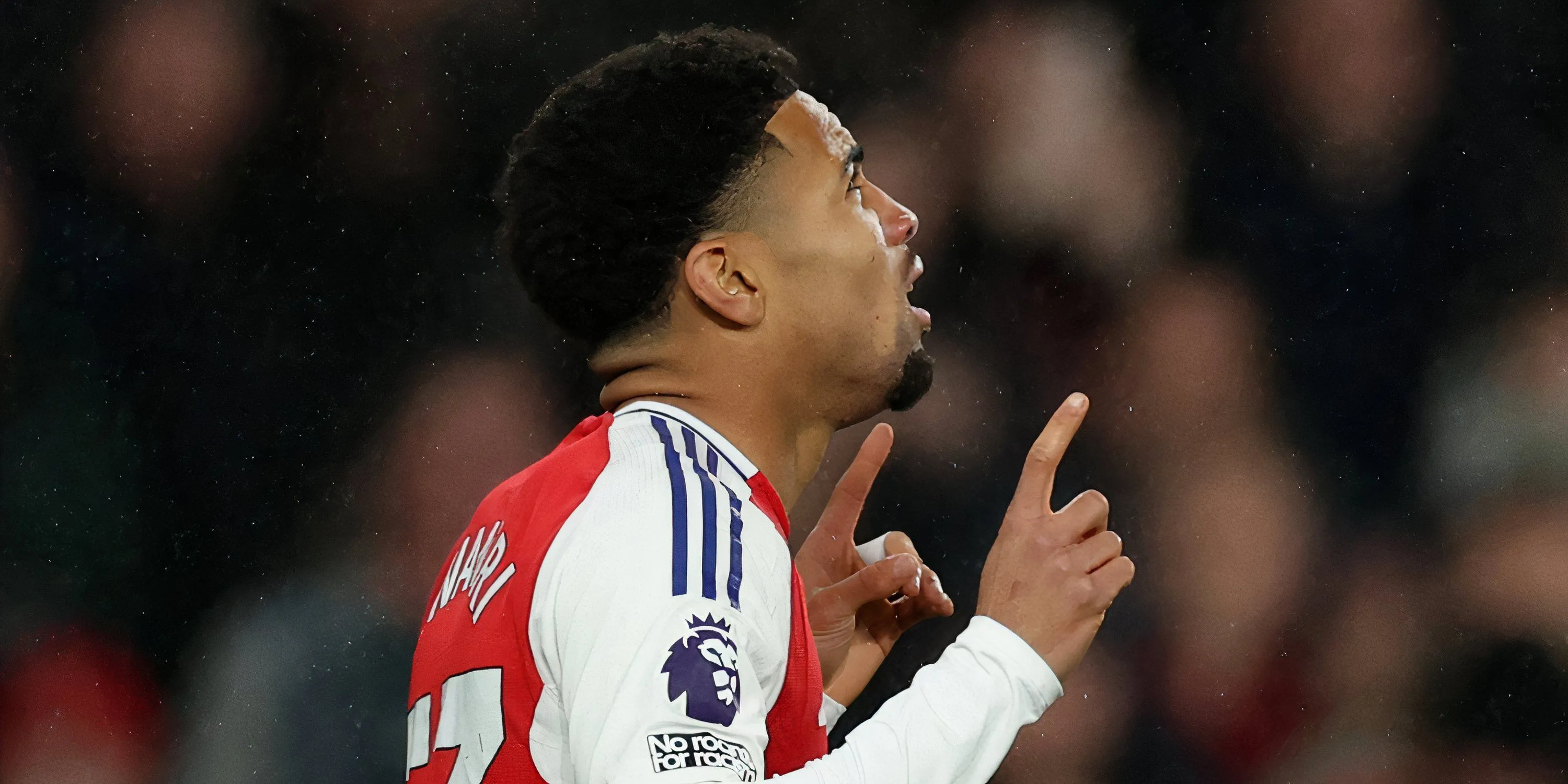 Ethan Nwaneri trong màu áo Arsenal tại Premier League