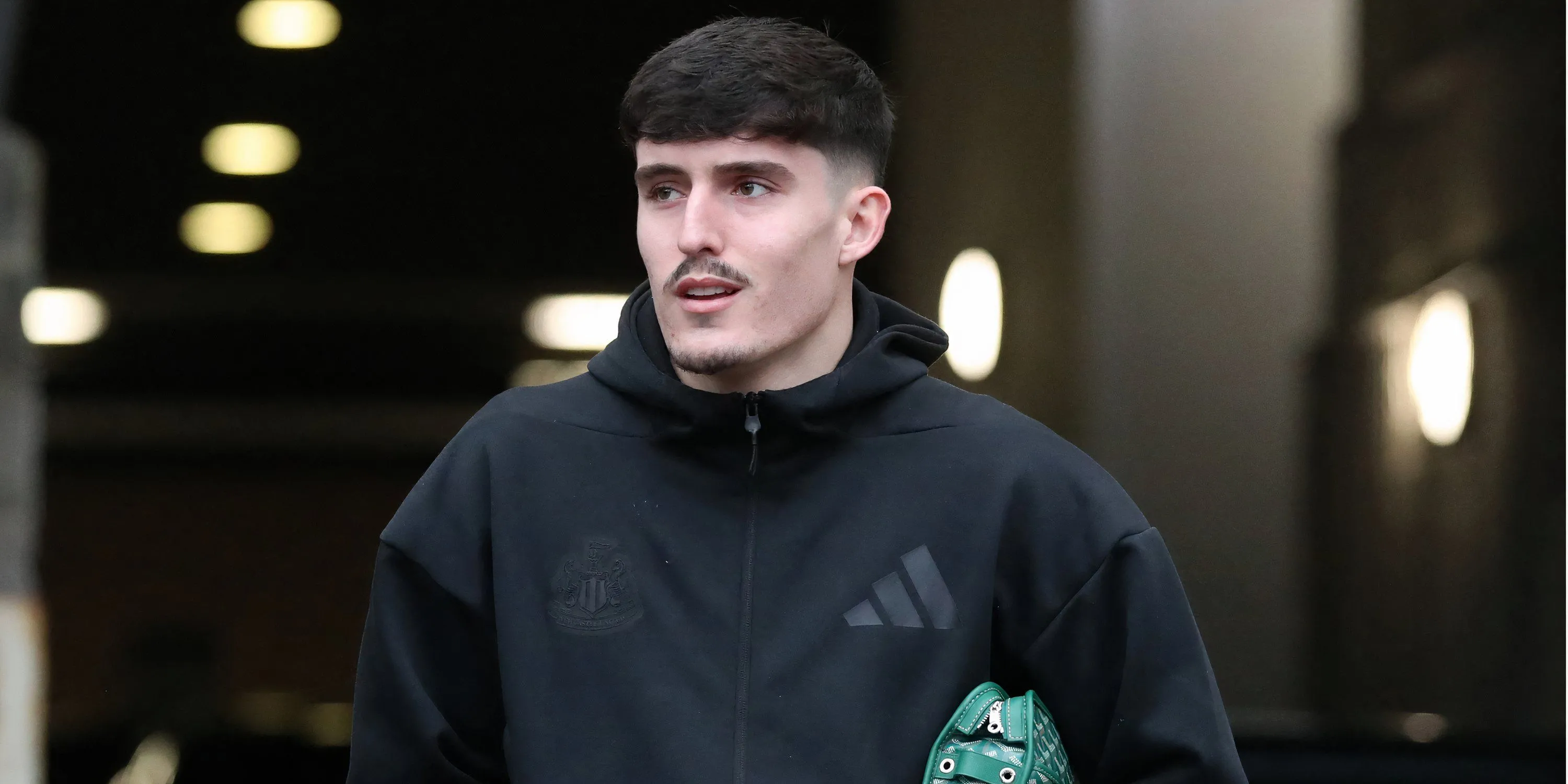 Hậu vệ Tino Livramento của Newcastle United, từng là mục tiêu chuyển nhượng của Man City