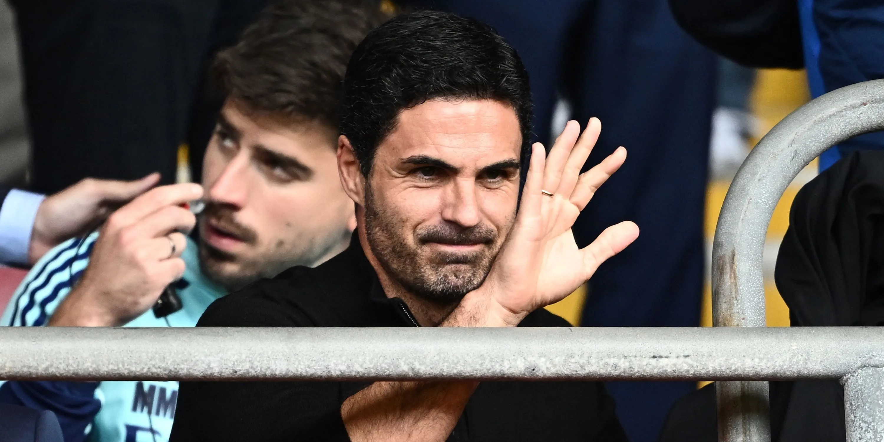 HLV Mikel Arteta của Arsenal đang chịu áp lực về danh hiệu