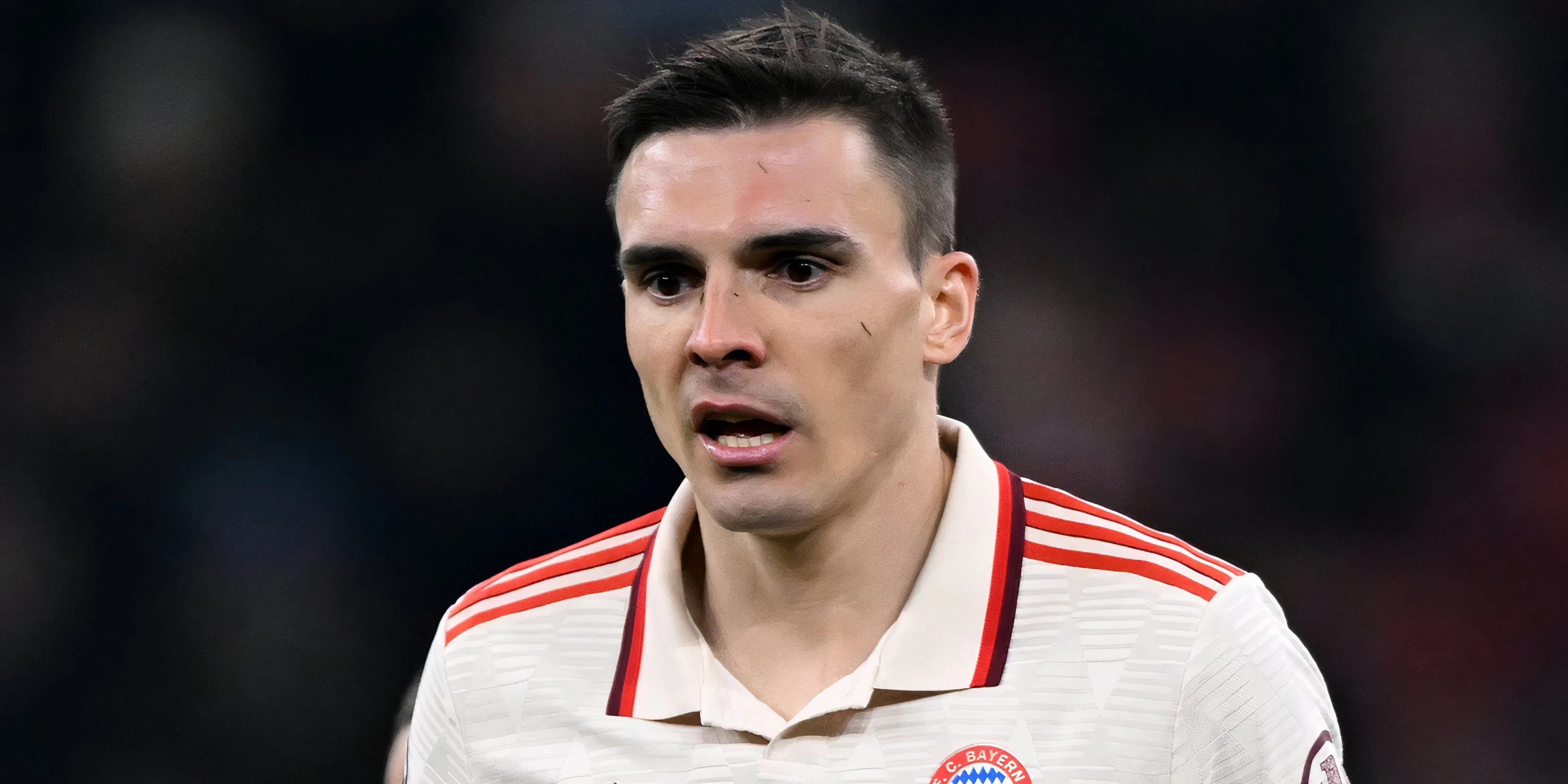 Joao Palhinha trong màu áo Bayern Munich thi đấu ở Bundesliga