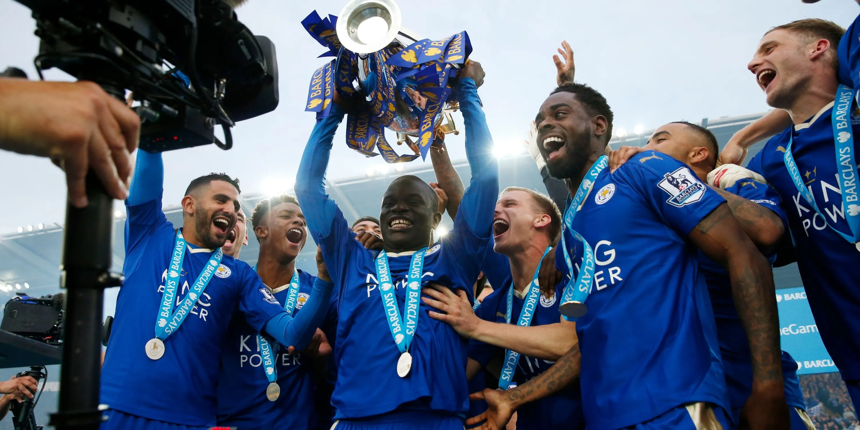 N'Golo Kante trong màu áo Leicester City