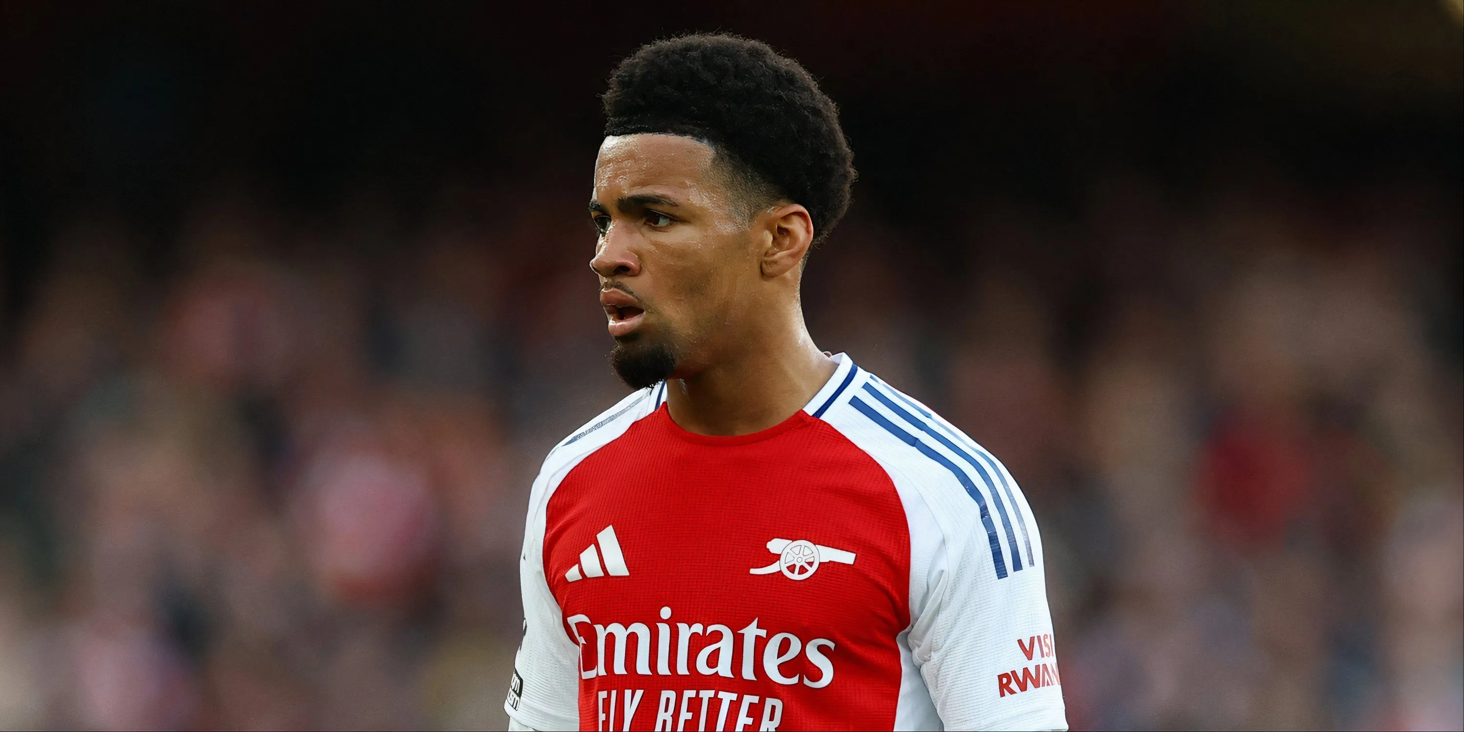 Tài năng trẻ Ethan Nwaneri của Arsenal