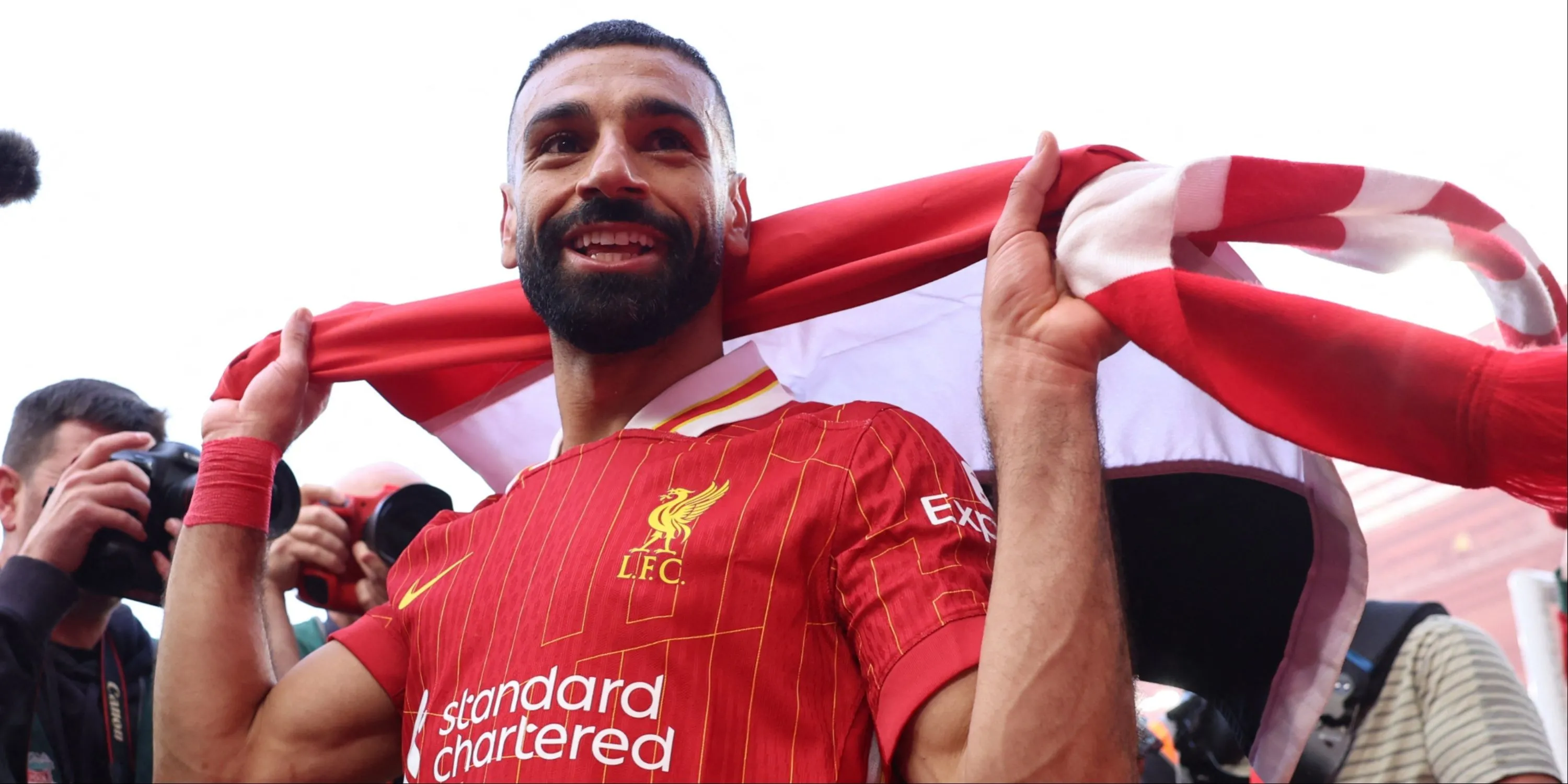 Tiền đạo Mohamed Salah ăn mừng sau khi ghi bàn cho Liverpool
