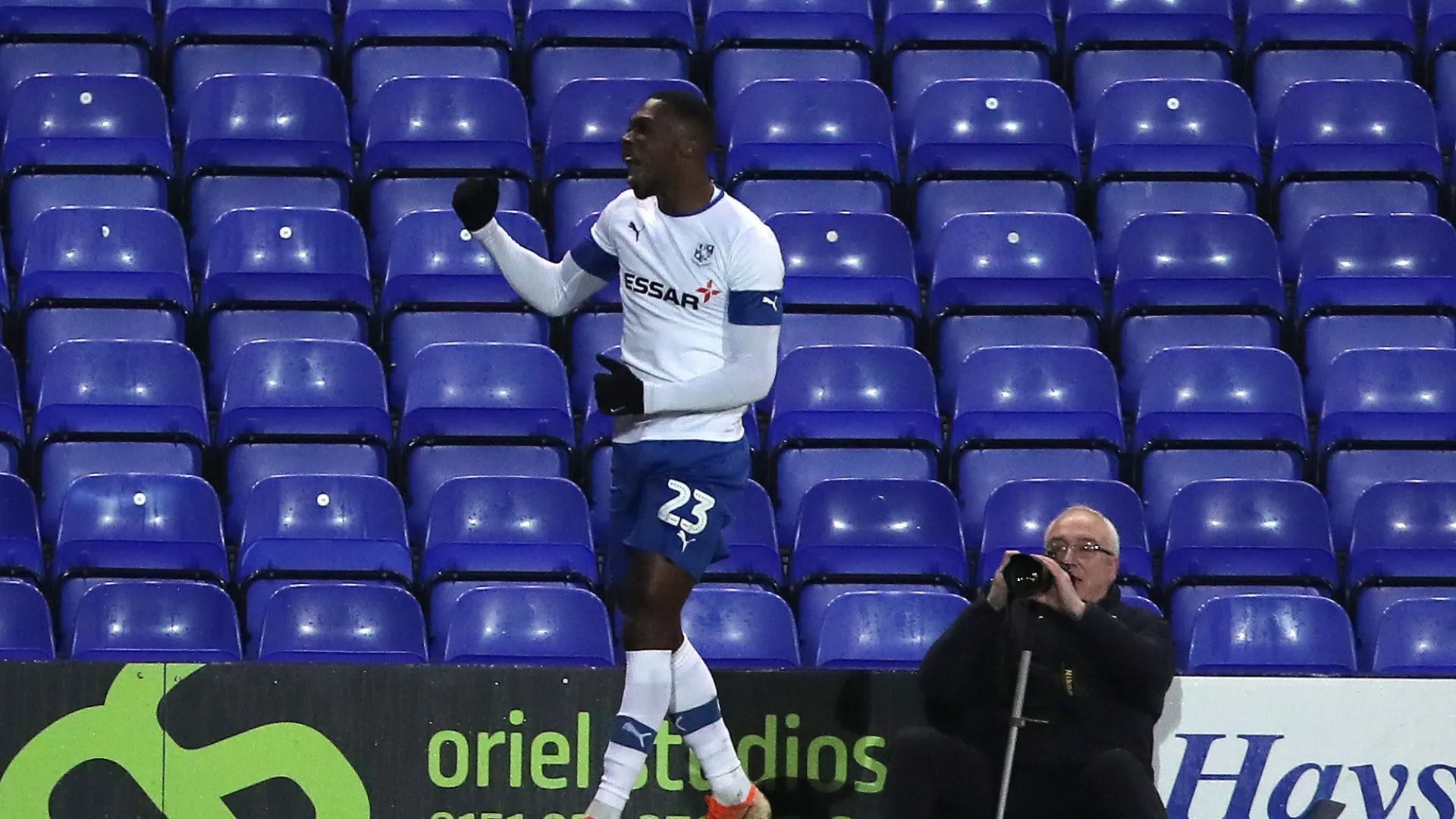 Corey Blackett-Taylor trên sân tập