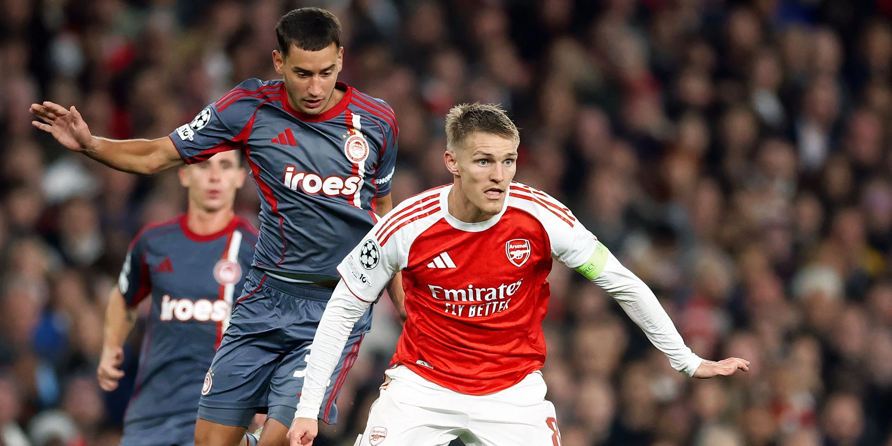 Martin Ødegaard đang thi đấu cho Arsenal, chấn thương MCL khiến anh vắng mặt